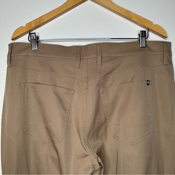 Travis Mathew Khaki Open To Close Pants Size 36 - Picture 5 of 9